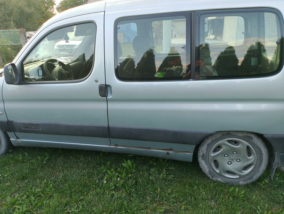 samochód osobowy