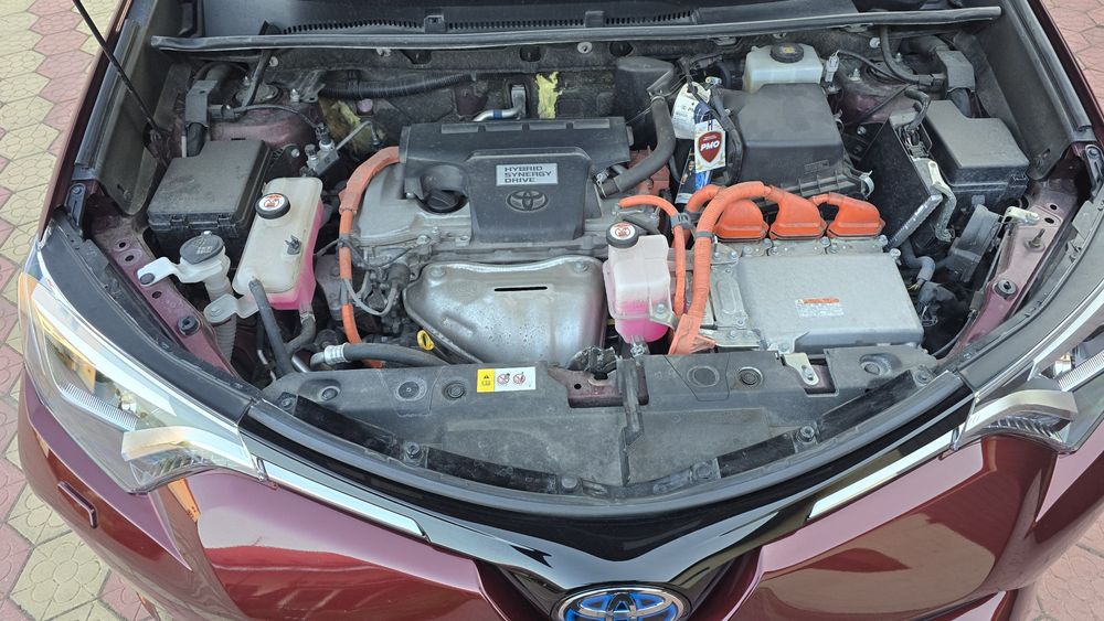 Toyota RAV4 Hybrid Polski Salon