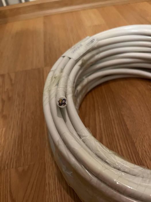 Кабель, шнур, провід. Багатодильний 4 на 1,5. 25 метрів