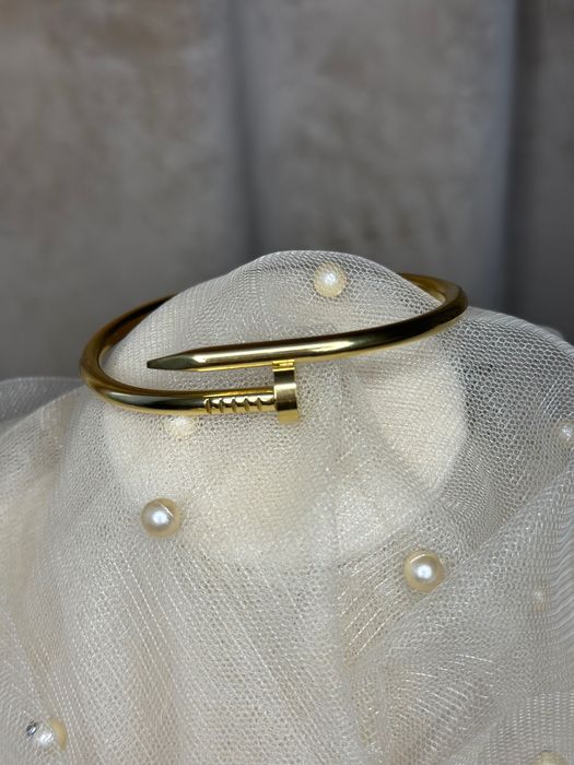 Стильна біжутерія | Нові прикраси за доступною ціною