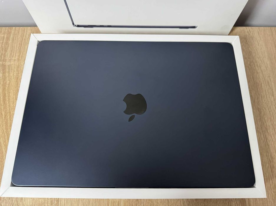 Apple Macbook Air 15 2023 M2 | 16GB | 1000GB Midnight