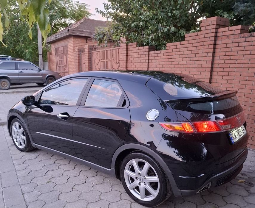 Honda Civic 5D 2008.