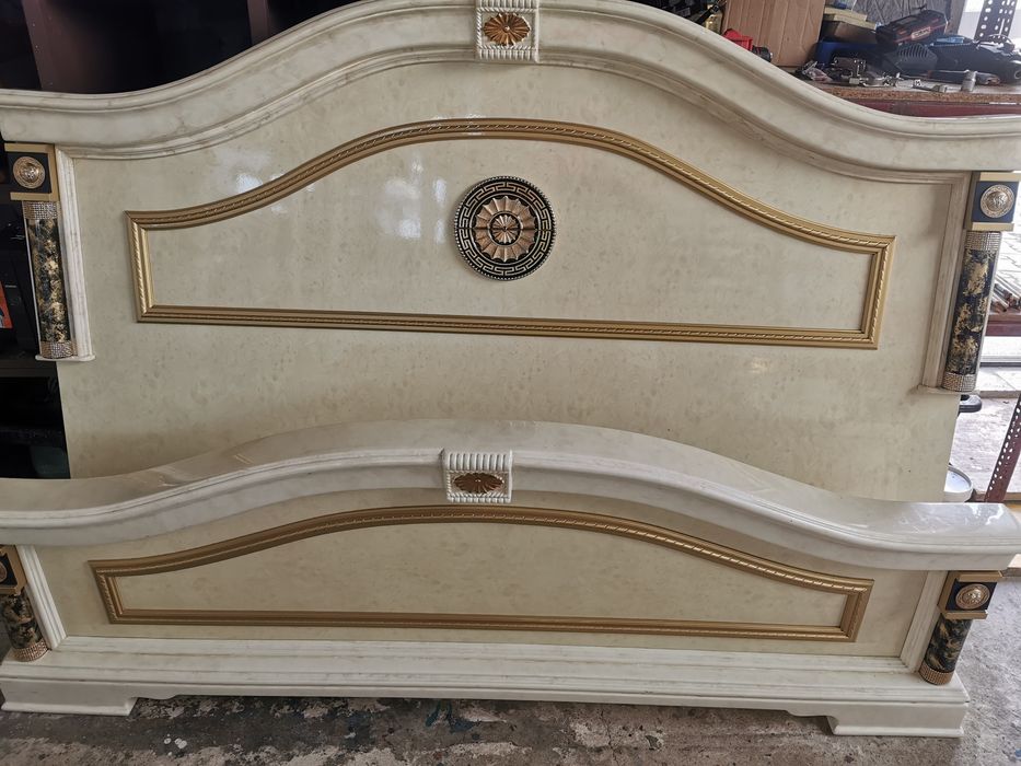 okazja-luksusowe-meble-w-oskie-sypialnia-versace-chorz-w-olx-pl