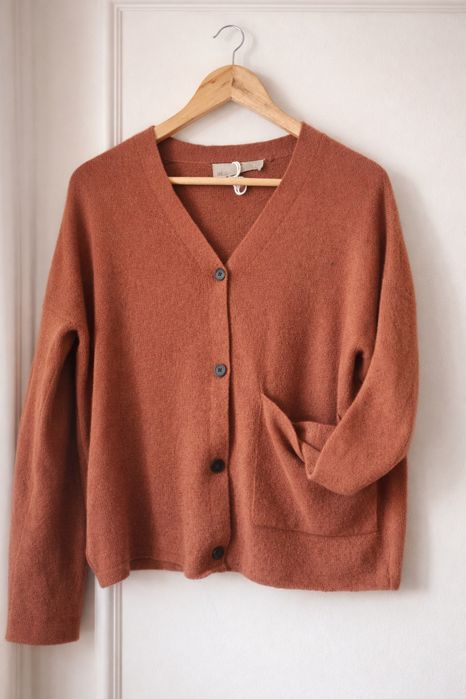 Brazowy kaszmirowy kardigan aiayu