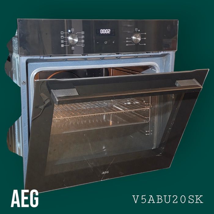 AEG V5ABU20SK – piekarnik do zabudowy 60 cm; SurroundCook; Pizza; AquaClean