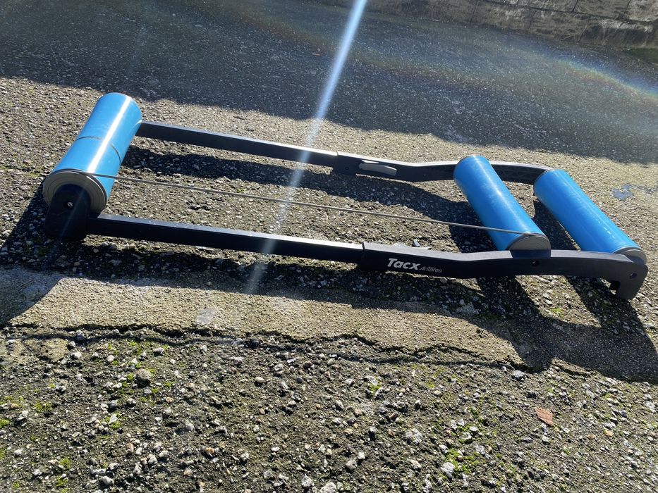 Vendo rolo de treino