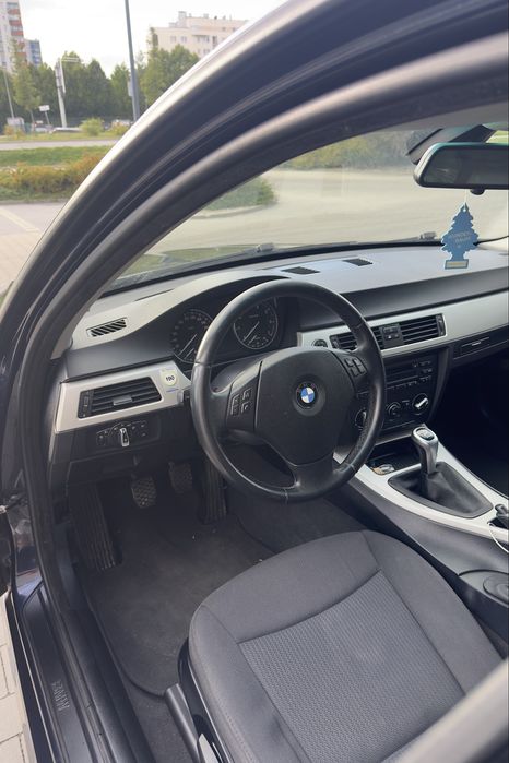 BMW Seria 3, Lift, Benzyna 143KM, Stan bardzo dobry.