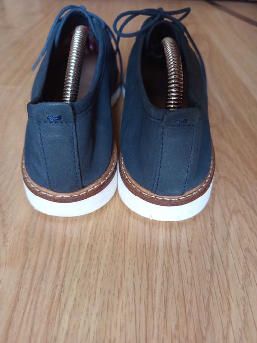 Женские новые кожаные туфли Clarks 42 p.