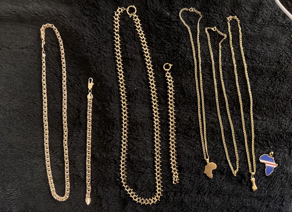 Colar dourado (conjunto)