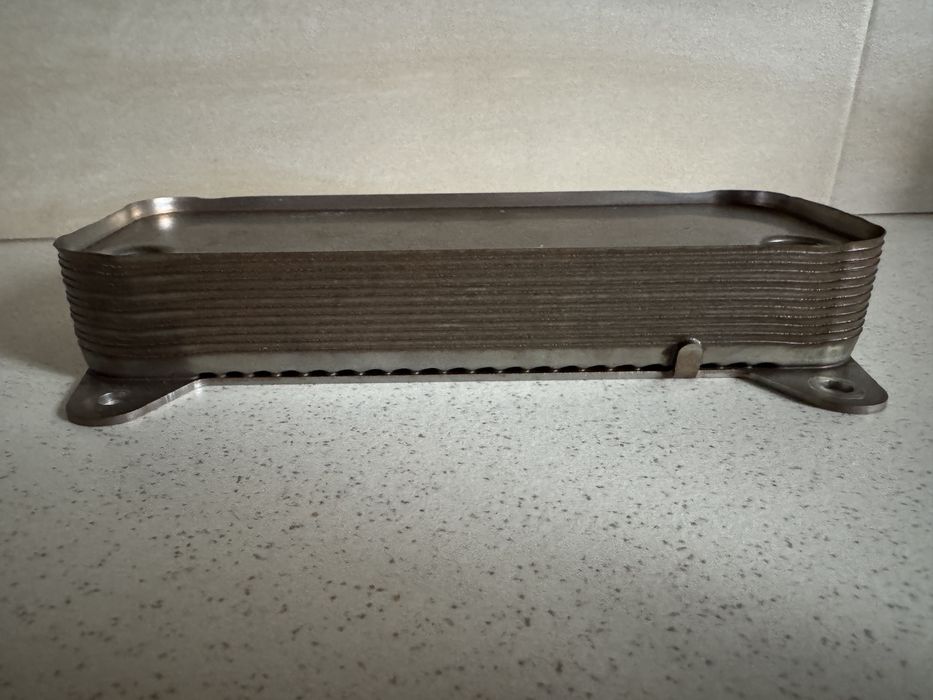 Wyminnik ciepła płytowy Viessmann Vitopend-100 WH06 uszkodzony