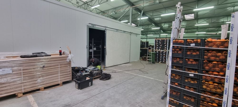 Drzwi chłodnicze, mroźnicze, gazoszczelne, przesuwne, skrzydłowe