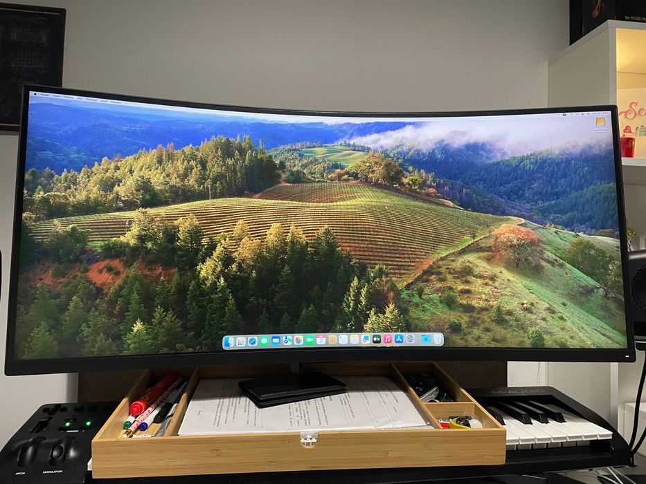 Xiaomi Mi Curved Gaming Monitor 34” / 144Hz