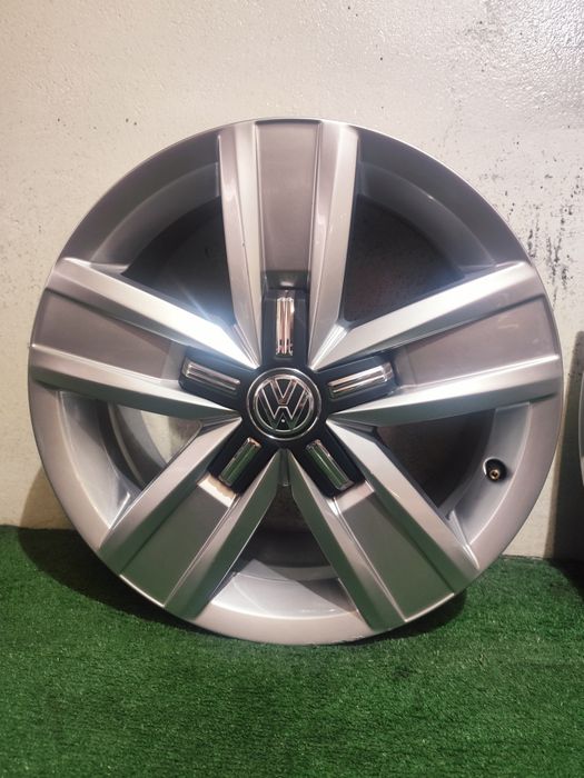 Felgi aluminiowe OE VW T5 T6 T7 17" 7J et55 5x120 multivan