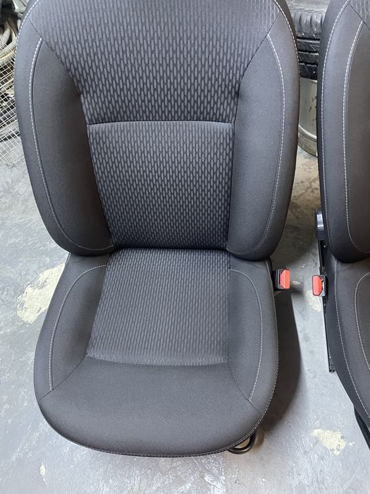 Хімчистка авто та меблів