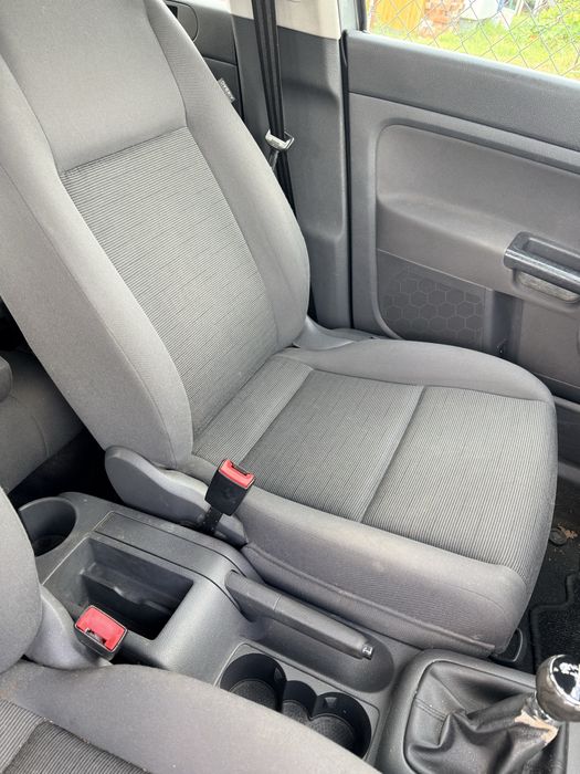 Fotele siedzenia Vw Golf plus komplet