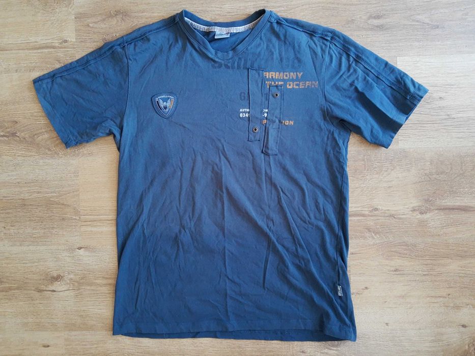 Granatowa koszulka męska