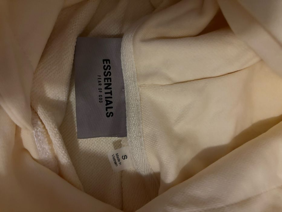 bluza essentials