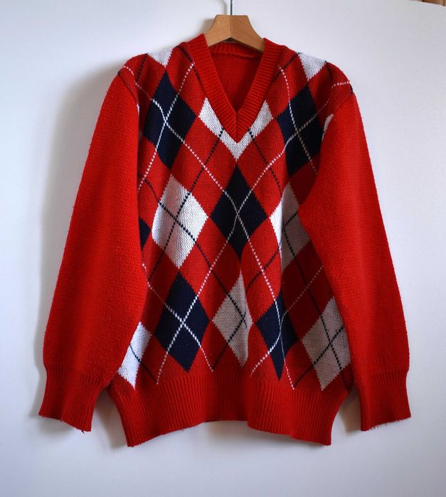 Vintage Sweter damski czerwony w serek w romby L? XL? wymiary w opisie
