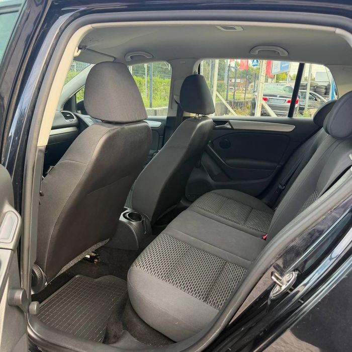Na Sprzedaz VOLKSWAGEN GOLF6/1.6MPI/Automat/Zadbany/192000/Klima/Gwarancja/Raty