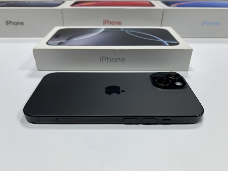 Айфон / iPhone 15 128GB (Black) iCloud