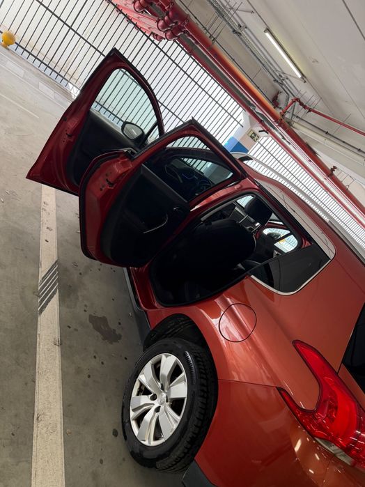Peugeot 2008 SUV gasóleo