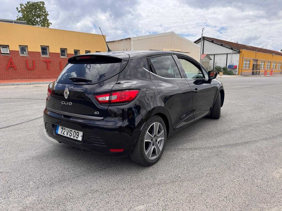 Renault Clio IV 1.5 dCi Dynamique S | EXCELENTE ESTADO | Revisão + Distribuição Feita