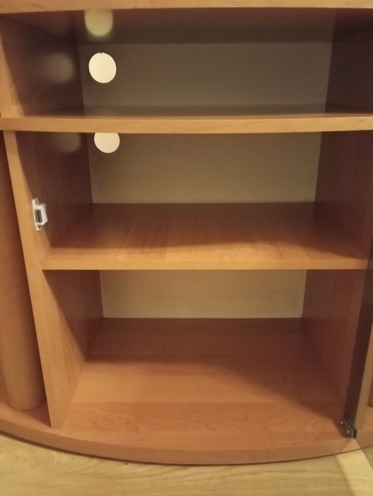 Stolik pod telewizor