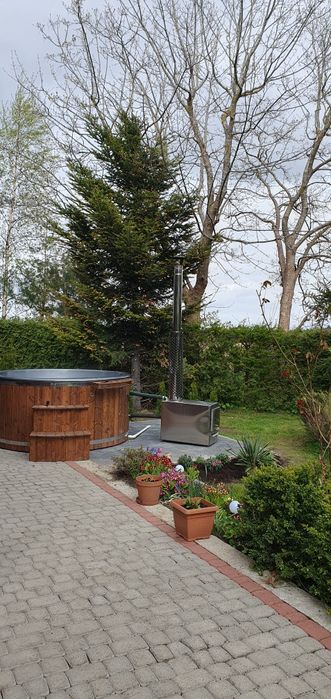 Domek nad morzem z balią jacuzzi na wyłączność