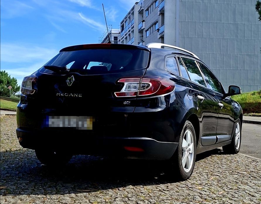 Renault Megane Sport Tourer Confort 1.5 DCI foto 2