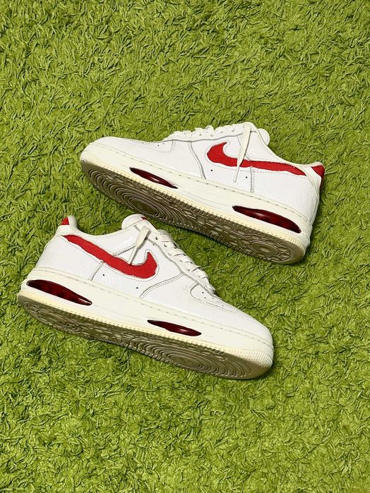 Nike Air Force 1 Low Evo у кольорі "White University Red"
