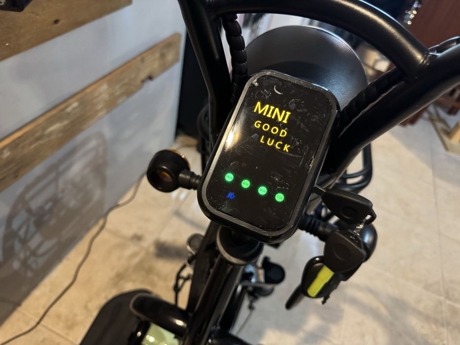 Triciclo eletrico sem carta Voltrish 3Fun