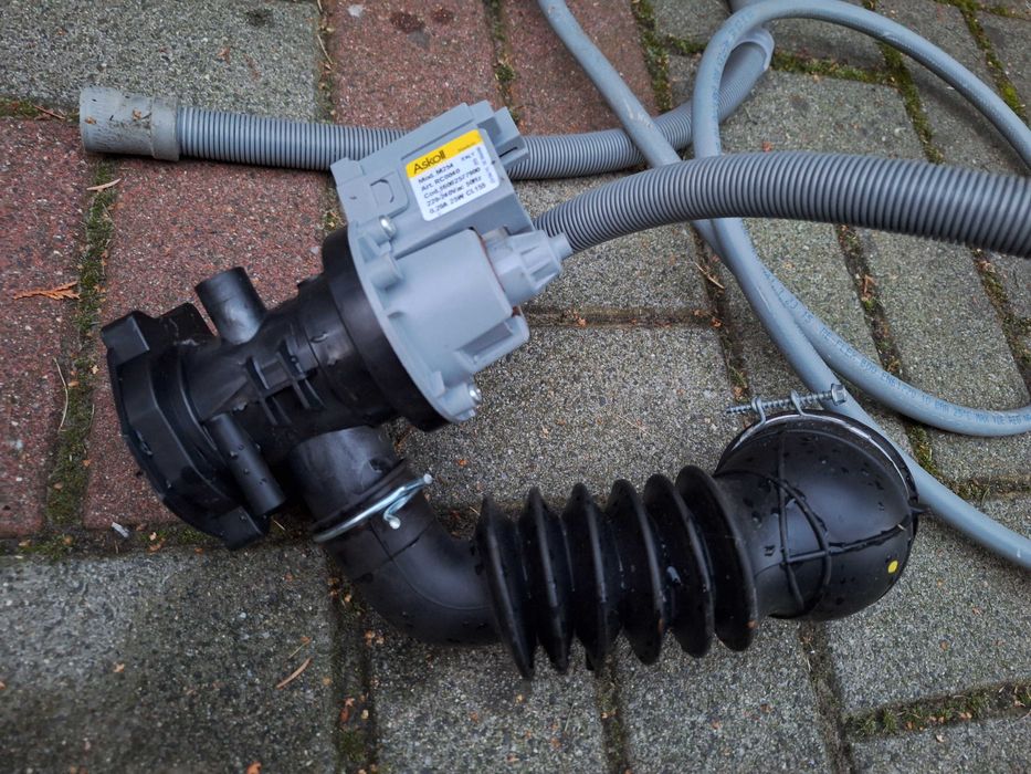 Cześci do pralki INDESIT INNEX ,programator z wiązką inne