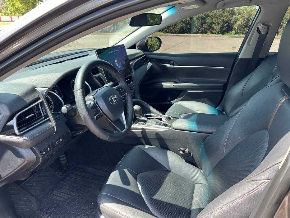 Toyota Camry 70 2021