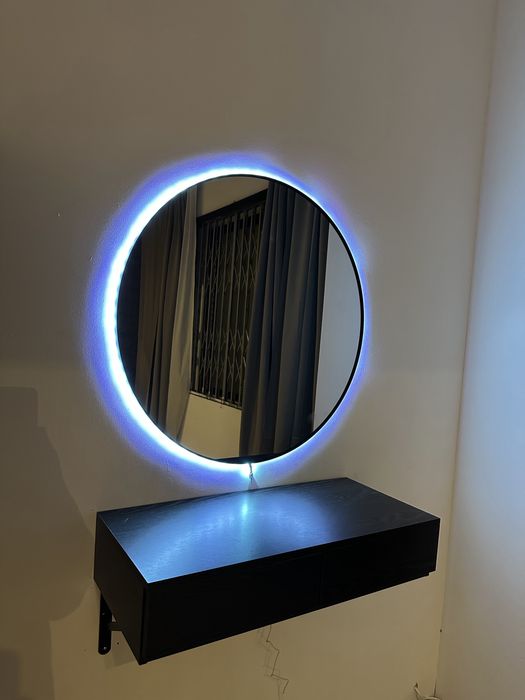 penteadeira flutuante