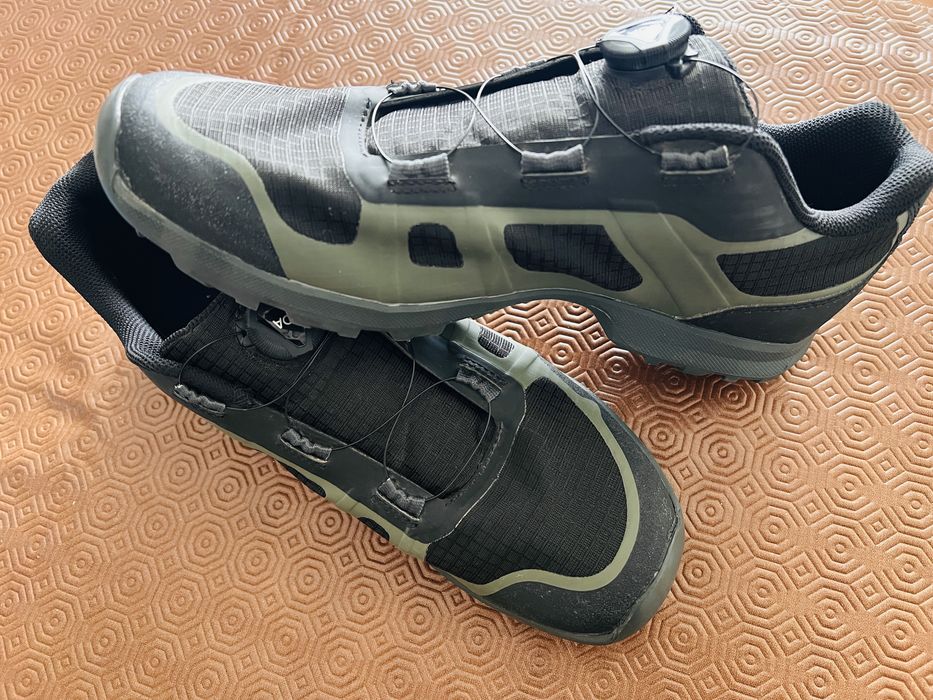 Sapatos BTT/Gravel Giro Troop/Gauge tamanho 44 NOVOS