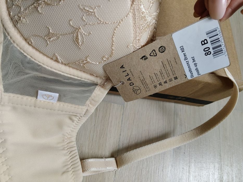 Nowy biustonosz Dalia Lingerie beżowy