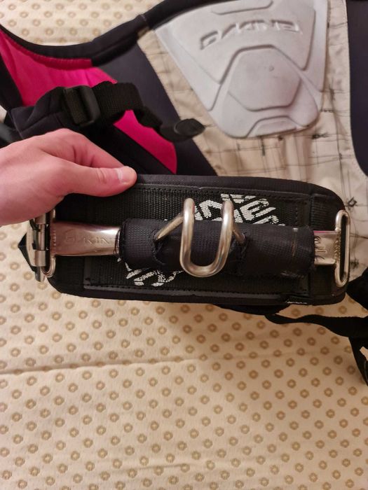 Arnes de iniciação Dakine - kitesurf e windsurf