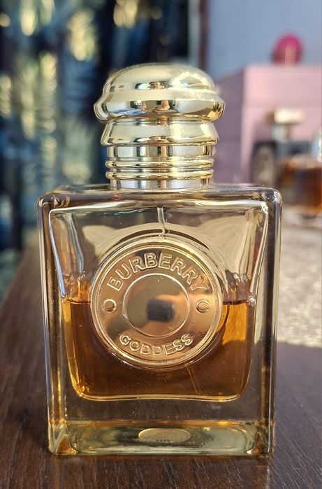Burberry Goddess Intense  EDP polecam !