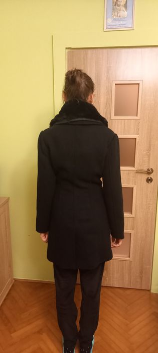 Płaszcz damski czarny