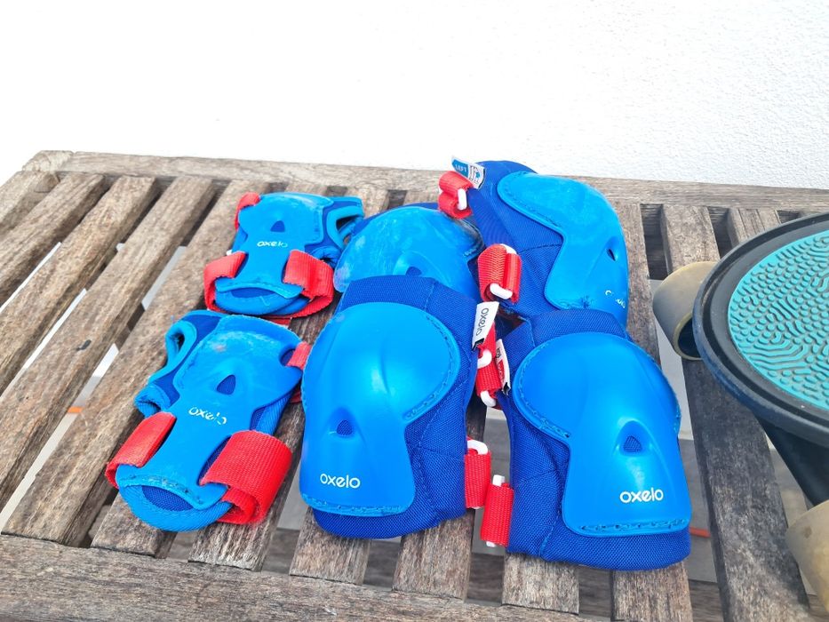 Conjunto Skate board Oxelo + Kit de Proteções Infantis (6 peças)
