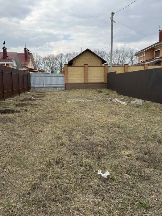 Продам земельну ділянку  біля озера с.Агрономічне