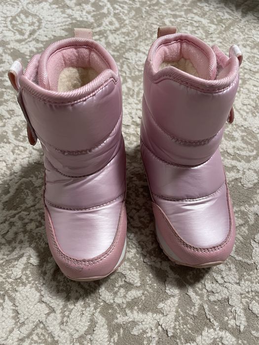 Чобітки 23 розміру