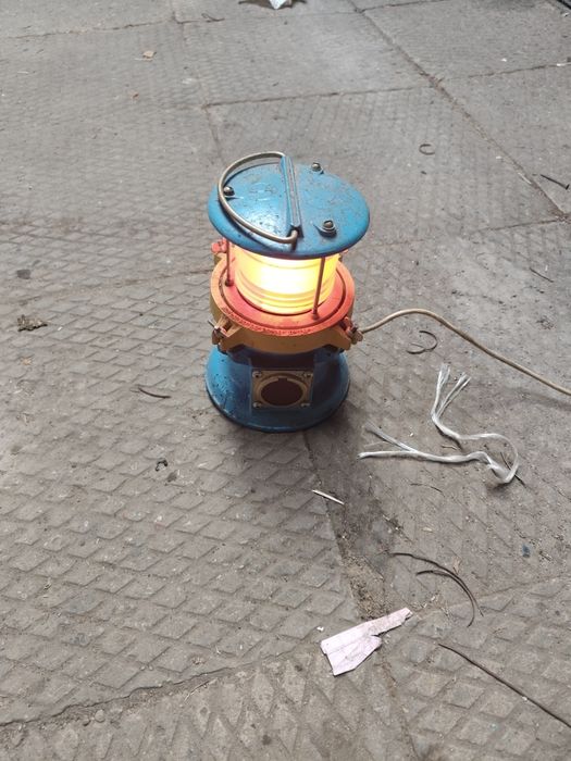 Stara lampa sygnalizacyjna