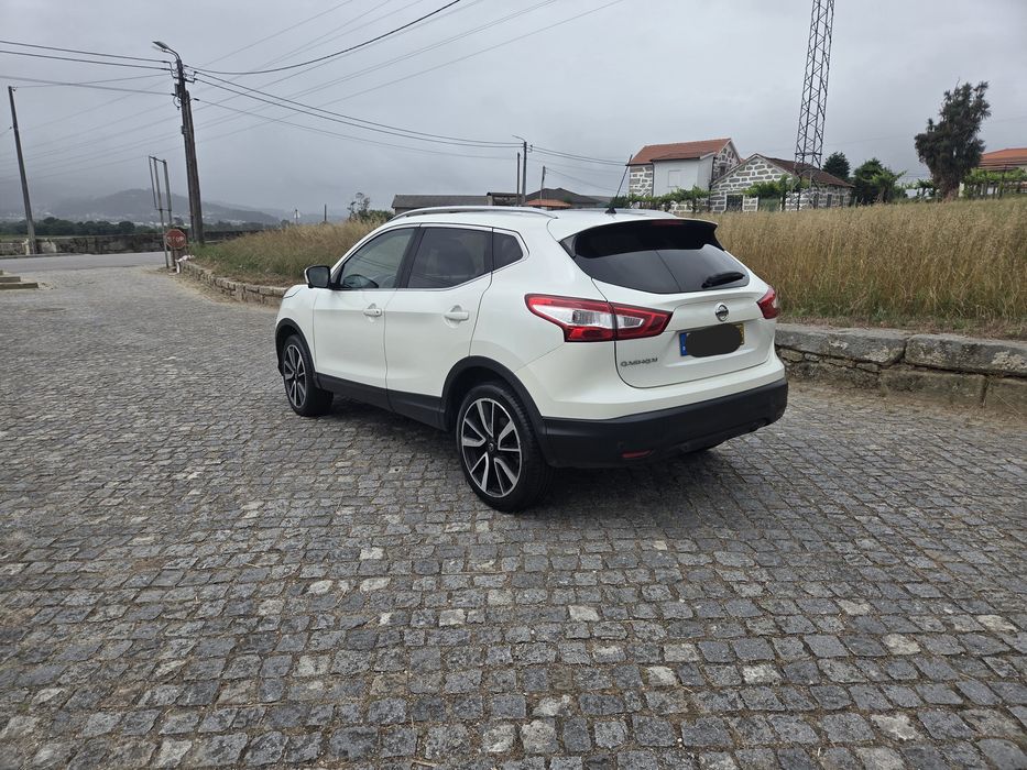 Nissan Qhasqhai Teckna Premium