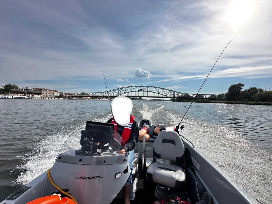 Łódź wędkarska River Fox 420C GPX Suzuki30KM  Garmin Swietny zestaw!