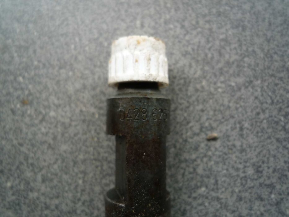 DEUTZ F4M 2011 pompa wtryskowa wtryski