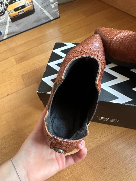 Bota prof -tamanho 39