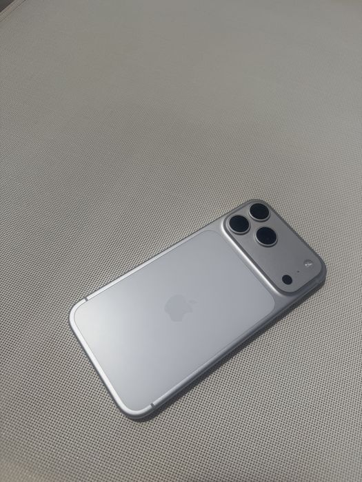 Iphone 17 pro max 256 gb silver