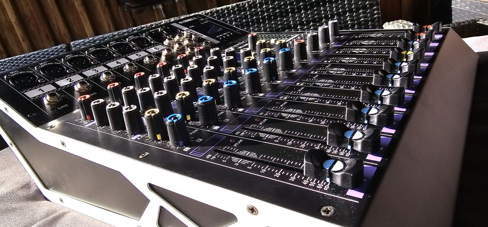Mikser audio Weymic MX60 – STAN FABRYCZNY (podłączony raz do zdjęć)