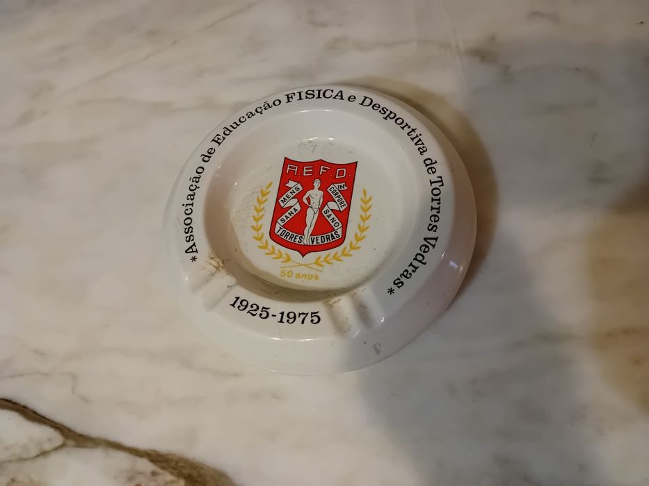 Cinzeiro Antigo Comemorativo